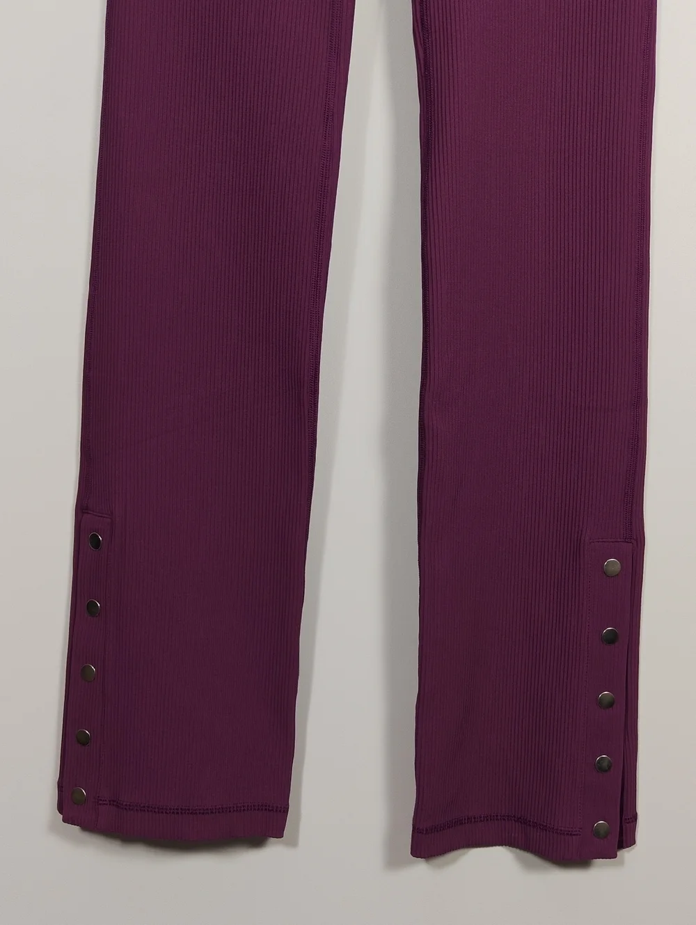 ATHLETA Elation Ultra High Rise Rib Snap Straight Leg Pant in Purple Size Small